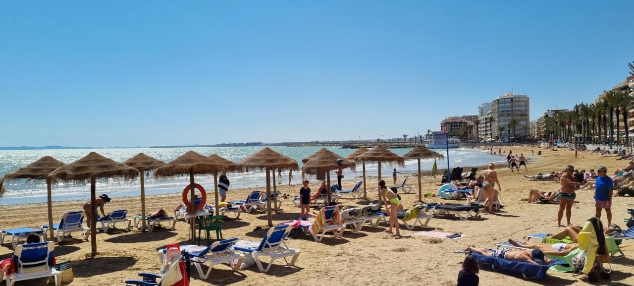 Apartament Dos Playas Torrevieja Bagian luar foto